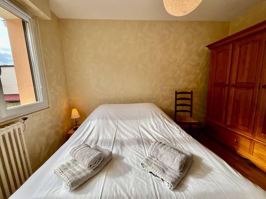 Les Violettes, Bel Appartement Au Centre-Ville Gérardmer Exterior foto